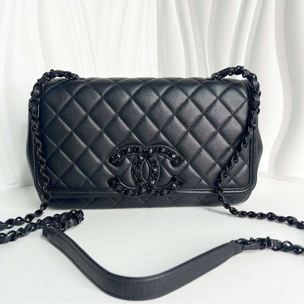 Chanel soblack cf shoulder bag black